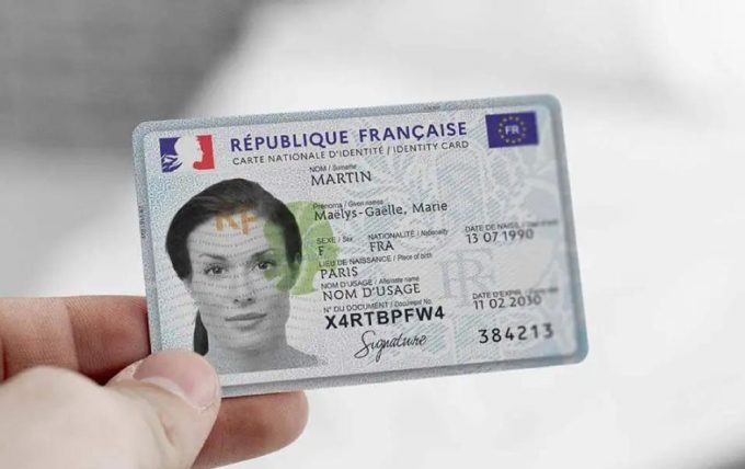Carte Nationale d’Identité (CNI) et Passeport