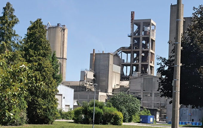 Déconstruction de l&rsquo;ancienne cimenterie